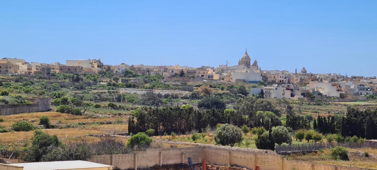Appartamento Il Bejta penthouse Qala Esterno foto