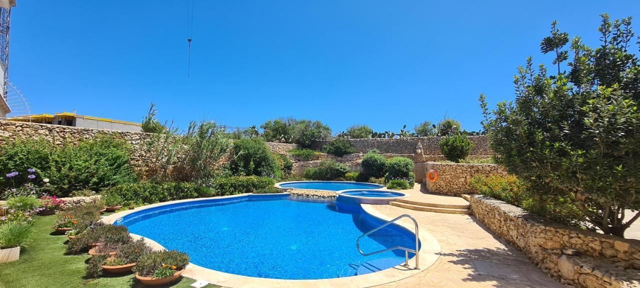 Appartamento Il Bejta penthouse Qala Esterno foto