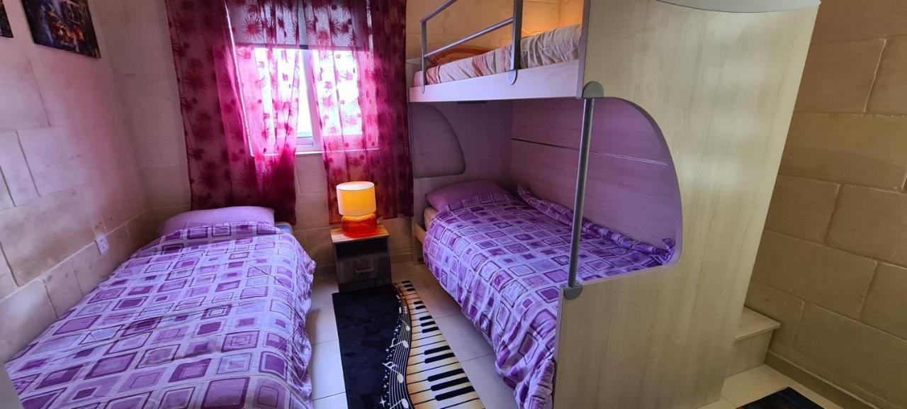 Appartamento Il Bejta penthouse Qala Esterno foto
