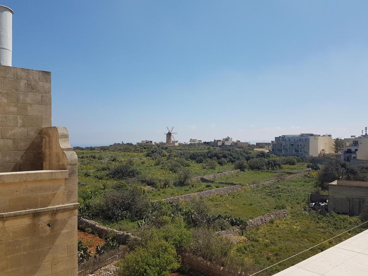 Appartamento Il Bejta penthouse Qala Esterno foto
